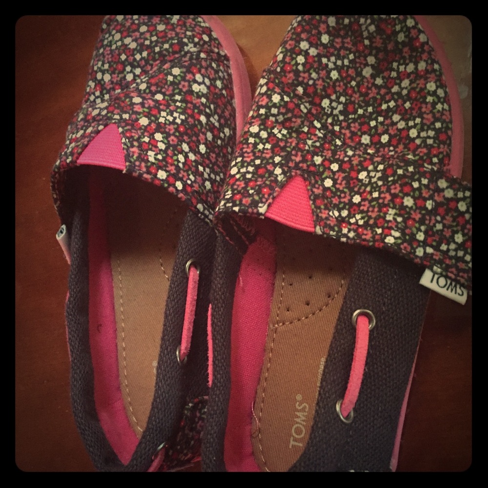 Toms 10 Toddler girls
